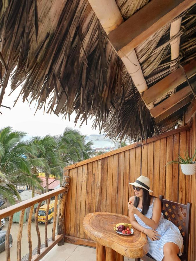 Cocoa Inn Hostal Canoa Exterior photo